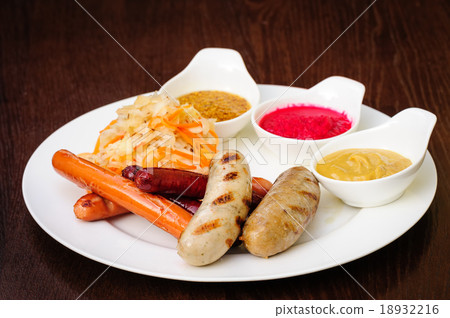 german sausages with cabbage 18932216