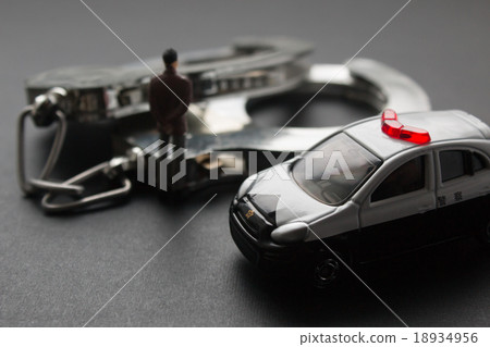 Police car crime arrest handcuffs Diorama 18934956