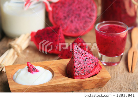 dragon fruit smoothies dragon fruit smoothies 18935941