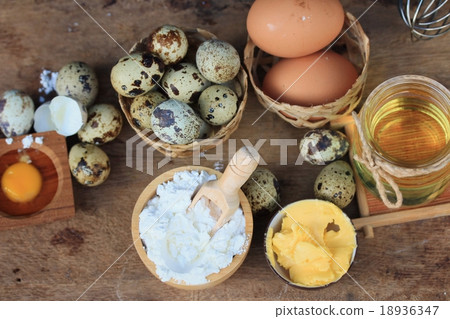 egg flour 18936347