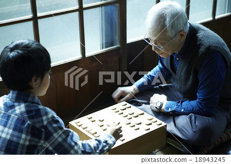 將棋與孫子孫女的戰鬥 18943245