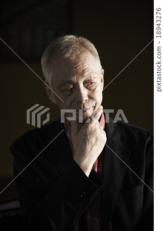 Dandy grandpa 18943276