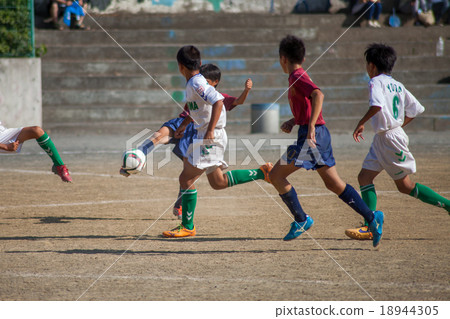 Boy football Boy football 18944305