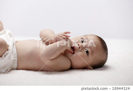 baby baby 18944324
