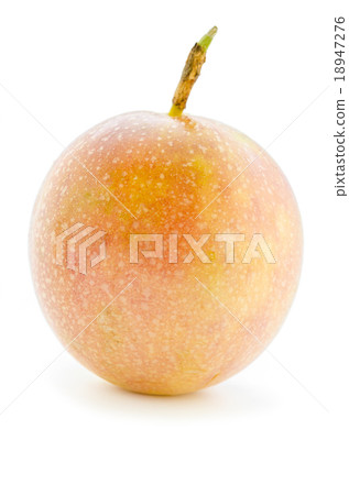 Fruit of Passion (Passiflora edulis) 18947276