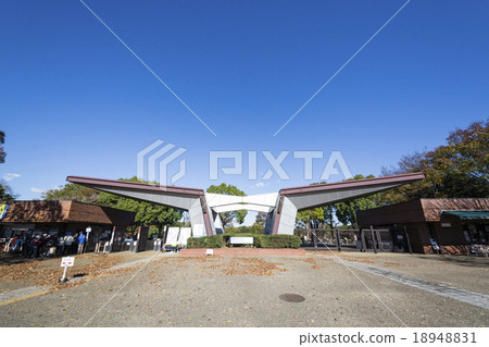 昭和紀念公園西川川門 18948831