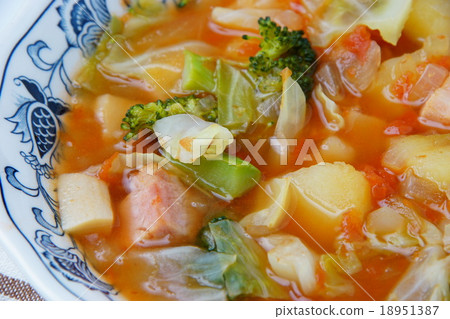 minestrone minestrone 18951387