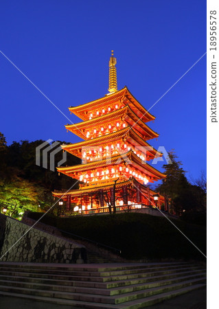 Takahata Fudobo五層塔夜景 18956578