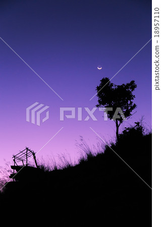 Silhouette of hill, Thailand 18957110