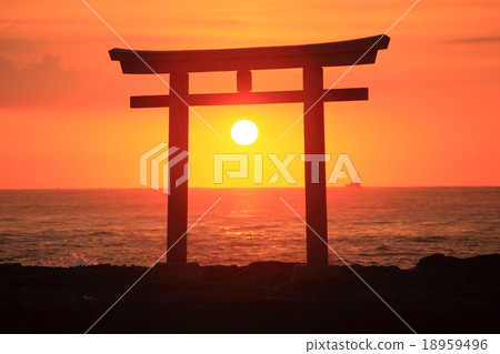 日出蕎麥麵前神社 18959496