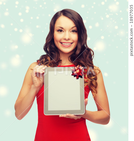 woman with tablet pc woman with tablet pc 18977035
