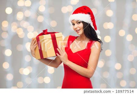 beautiful sexy woman in santa hat with gift box 18977514