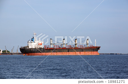 cargo ship. cargo ship. 18981271
