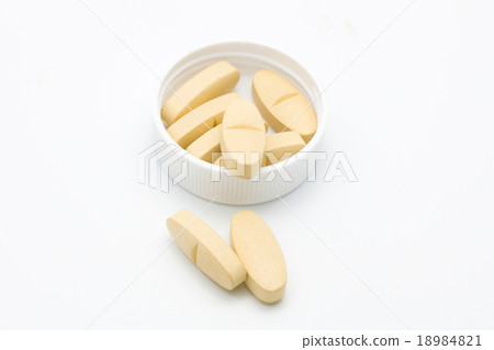 Vitamin C 18984821