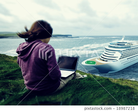 Lady Working Outdoor Cruise Women Aspiration Concept Lady Working Outdoor Cruise Women Aspiration Concept 18987218