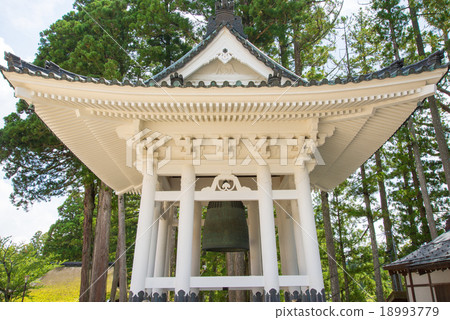 Bell of the Great Pagoda Bell of the Great Pagoda 18993779