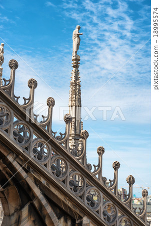Statues on famous Milan Cathedral Duomo Statues on famous Milan Cathedral Duomo 18995574