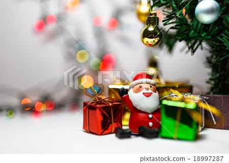 Christmas tree decoration 18997287