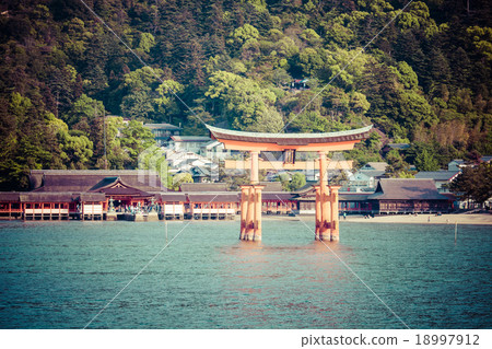 Miyajima, Famous big Shinto torii Miyajima, Famous big Shinto torii 18997912