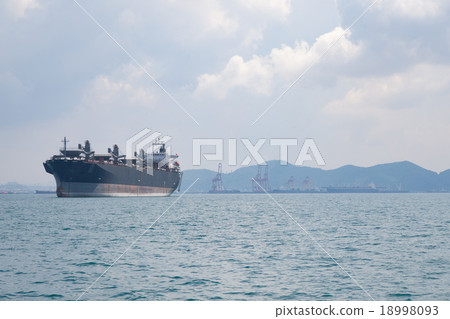 Large cargo ship Large cargo ship 18998093