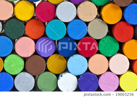 Color oil pastel, oil crayon, color chalk  19003256