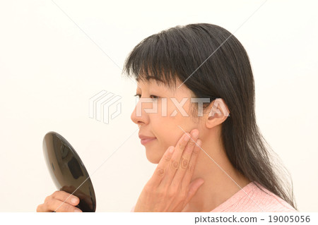 Women who care about aging Women who care about aging 19005056