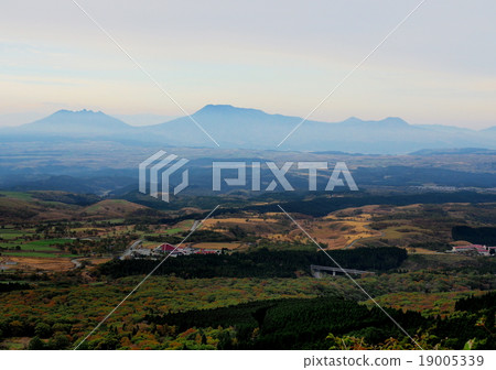 Mt. Aso Mt. Buddha statue 19005339