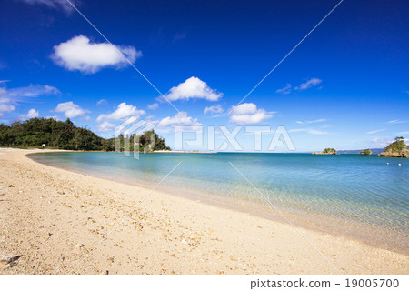 Beach in Okinawa · Beach area Beach 19005700