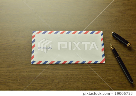 Letter (fountain pen) 19006753