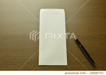 Letter (fountain pen) 19006755