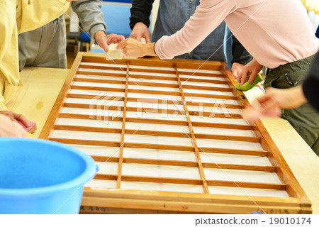 Shoji screening workshop 19010174