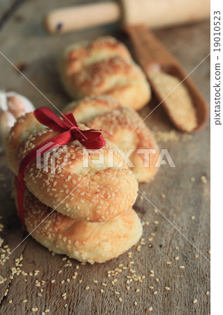 Bread garlic with sesame Bread garlic with sesame 19010523