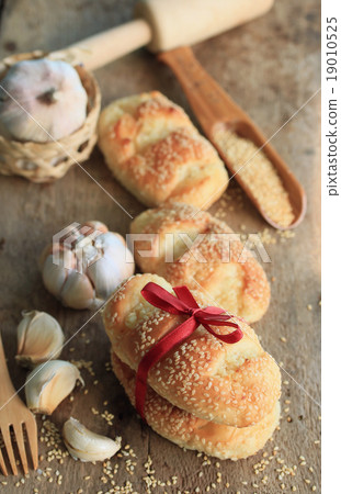 Bread garlic with sesame Bread garlic with sesame 19010525