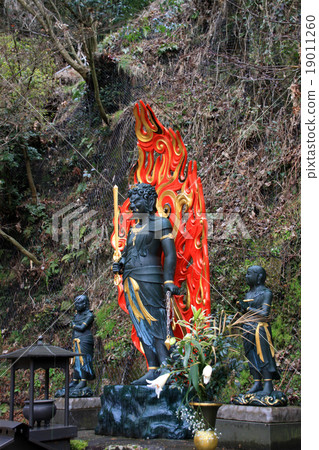 Chikubushima 19011260