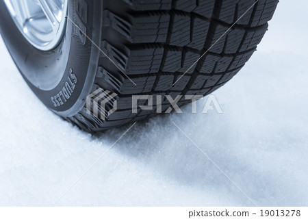 studless tire 19013278