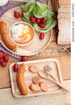 Breakfast with eggs, sausage, bread Breakfast with eggs, sausage, bread 19014683