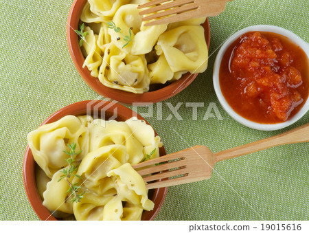 Delicious Meat Cappelletti 19015616