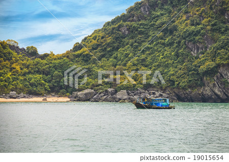 Dreamy seascape with authentic colourful boats 19015654