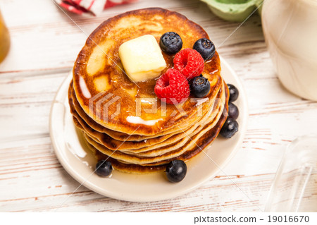 High pile of delicious pancakes High pile of delicious pancakes 19016670