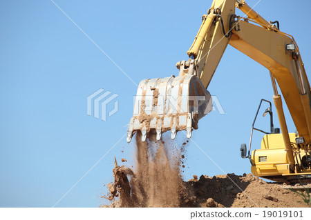 excavator in action excavator in action 19019101