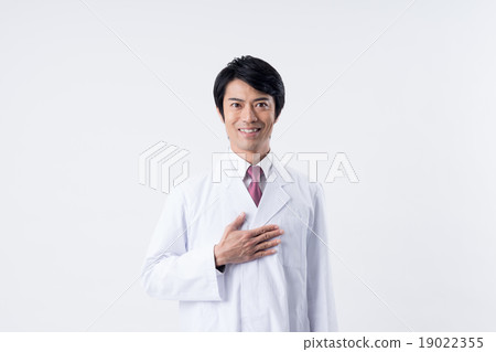 Male male in white coat Male male in white coat 19022355