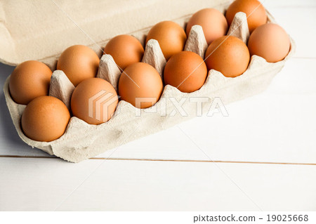 Cropped image of egg carton Cropped image of egg carton 19025668