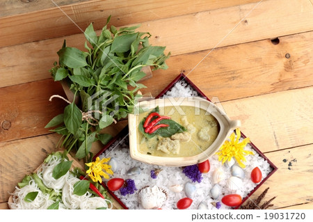 Green curry coconut milk with rice noodle. Green curry coconut milk with rice noodle. 19031720