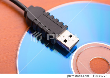 USB cable on the disk USB cable on the disk 19033778