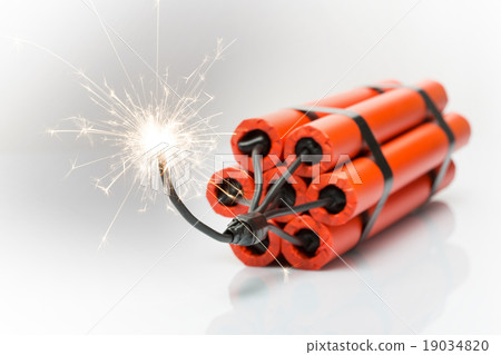 Dynamite 19034820