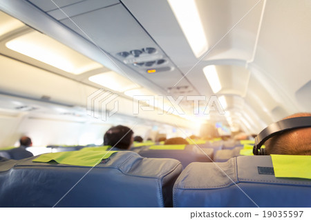 People in the plane 19035597