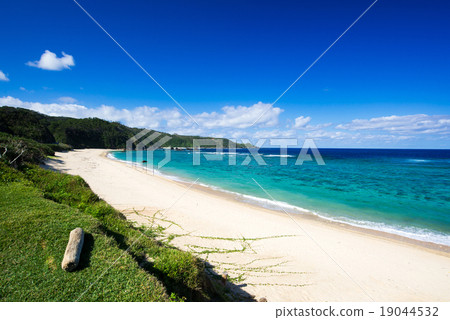 Beach in Okinawa · Adan beach Beach in Okinawa · Adan beach 19044532