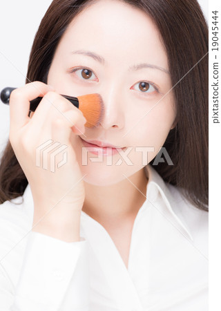 Foundation women Foundation women 19045444