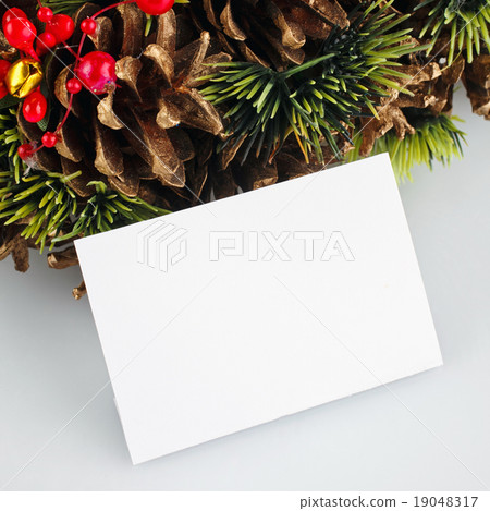 green christmas wreath with decorations isolated green christmas wreath with decorations isolated 19048317