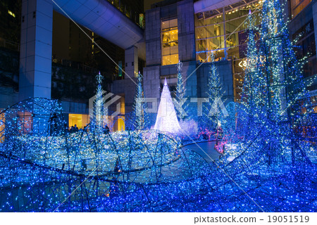 Caretta Shiodome Illumination 2015 - RETRIP 19051519